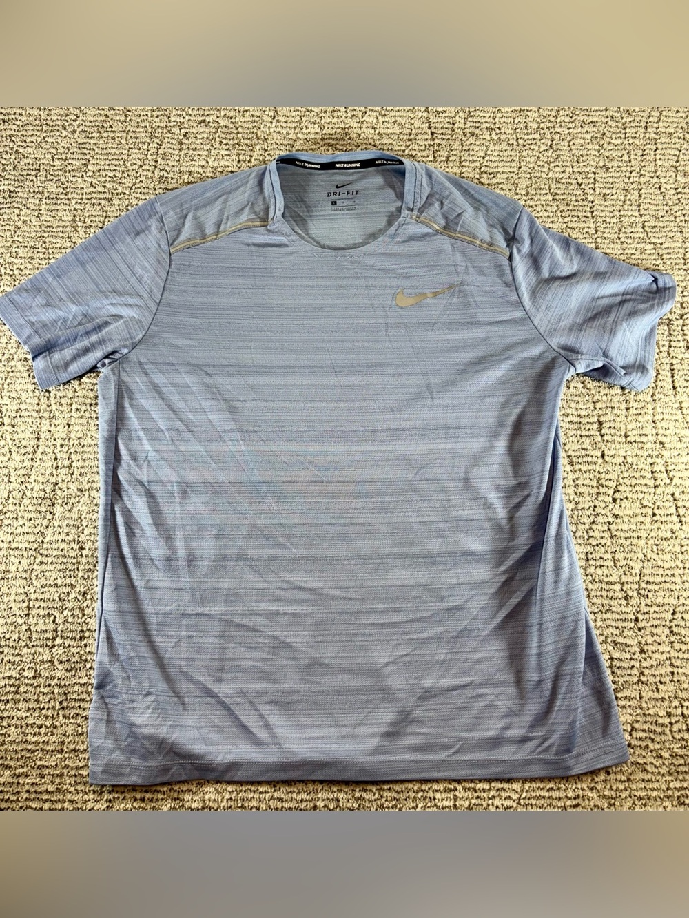 Nike Running Men’s Size Large Light Blue & Gray‎ Dri-Fit Tee